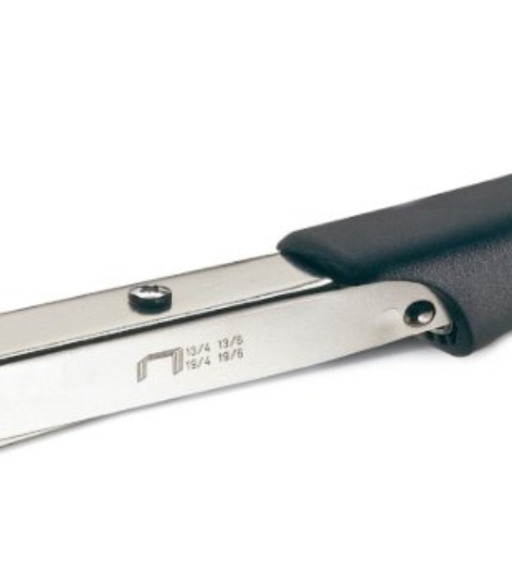 marteau_agrafeur_rapid_19_main